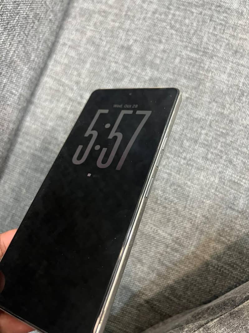Tecno CAMON 30 1