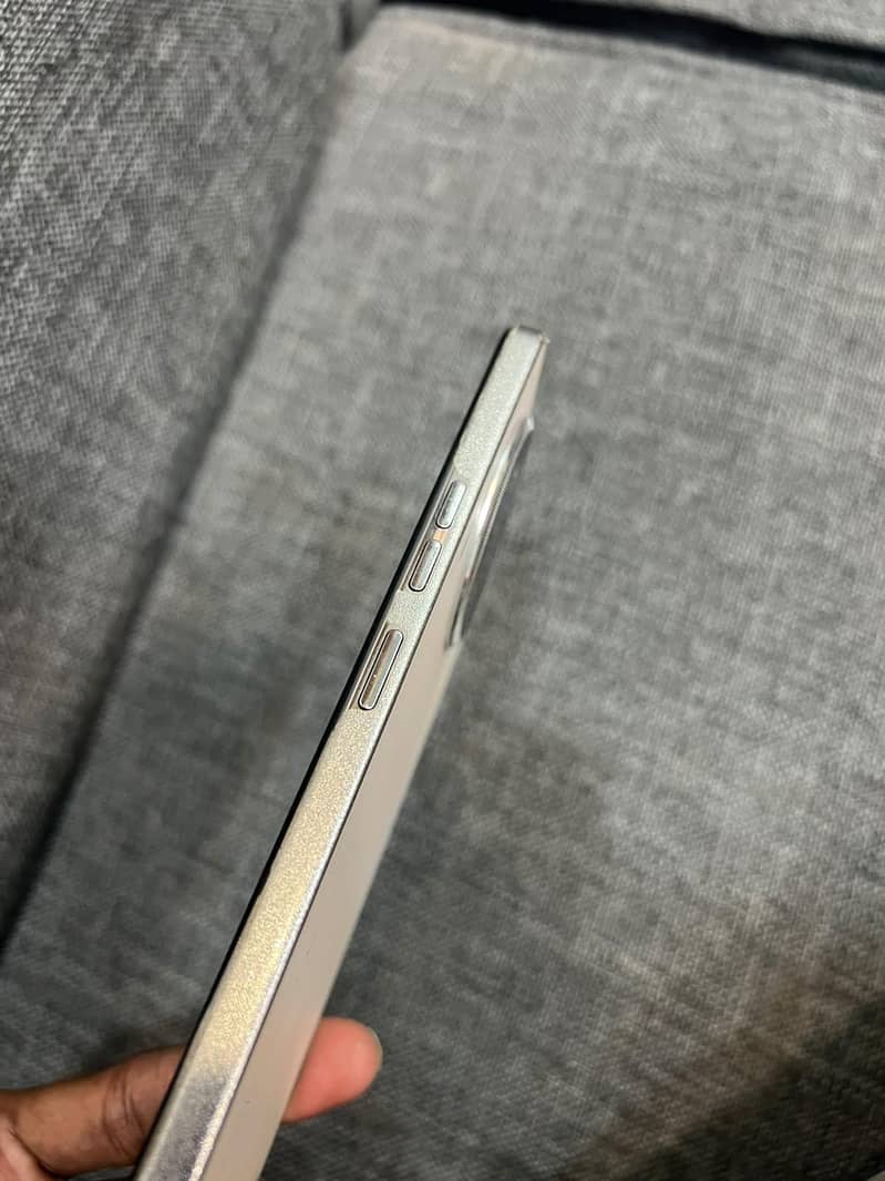 Tecno CAMON 30 2