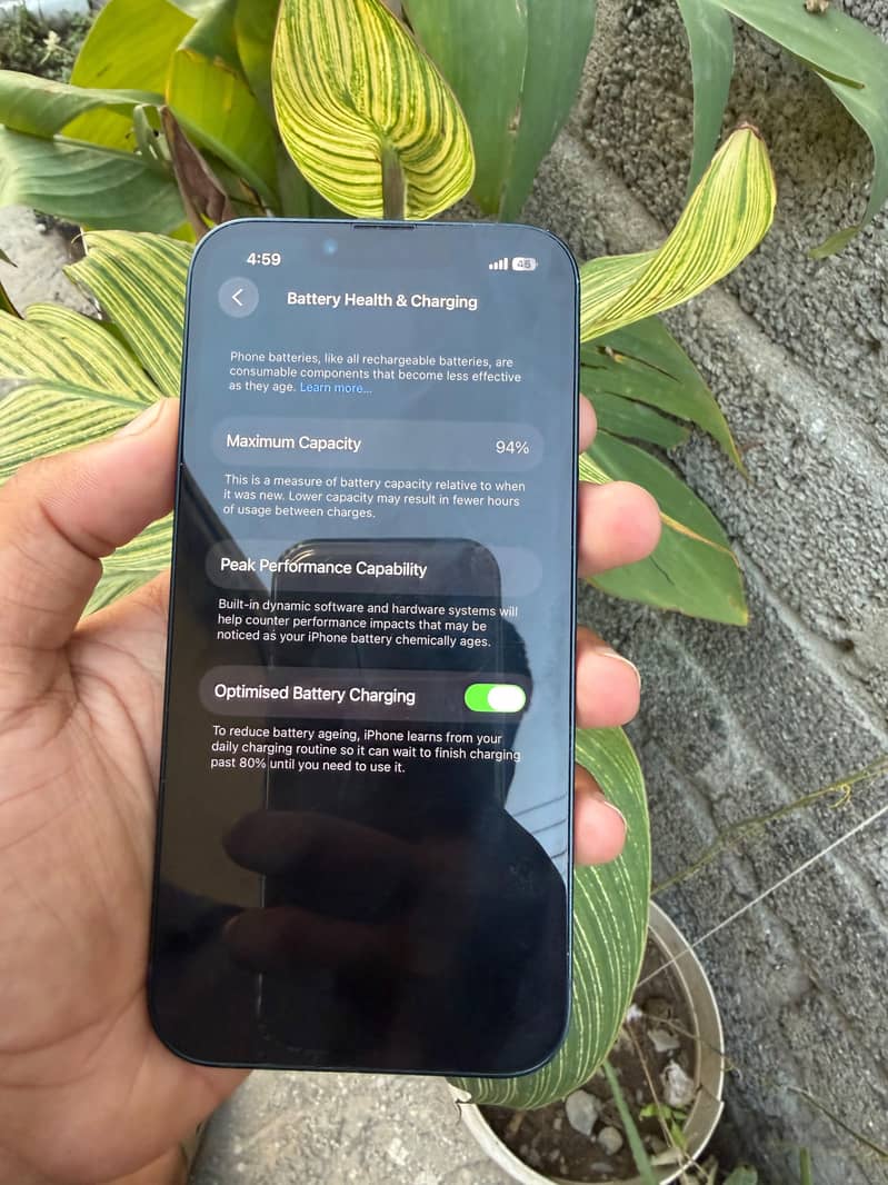 Apple iPhone 13 1