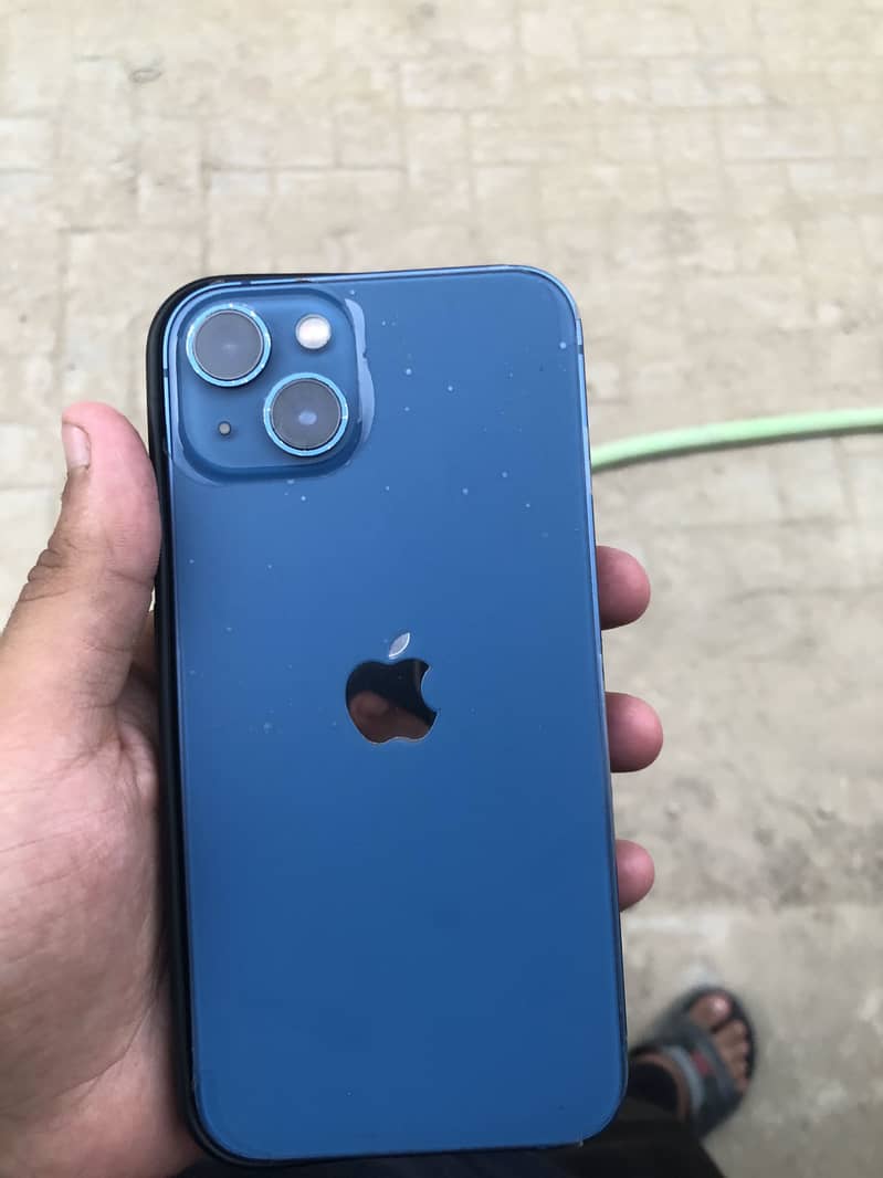 Apple iPhone 13 2