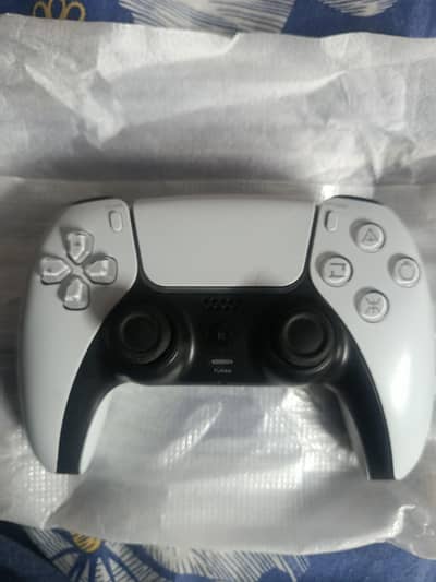 PS5 controller