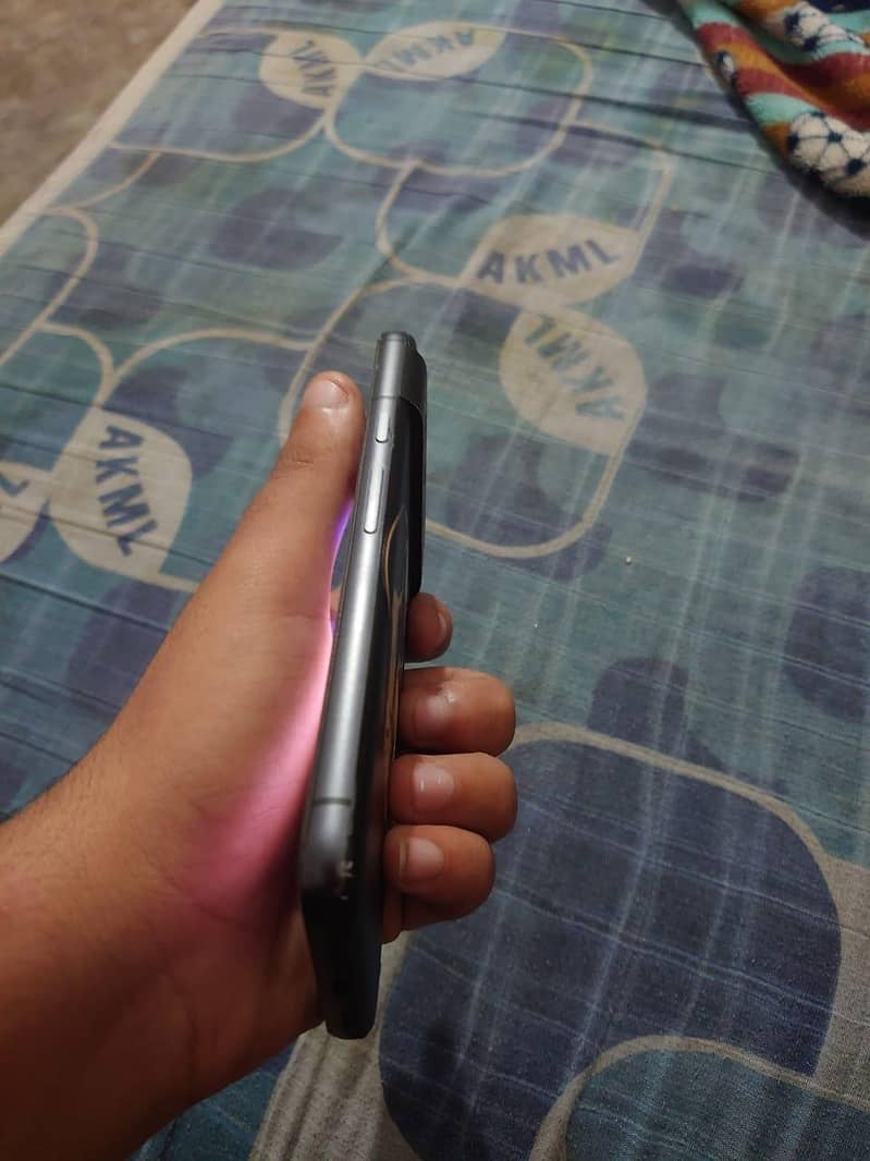 Google Pixel 8 0