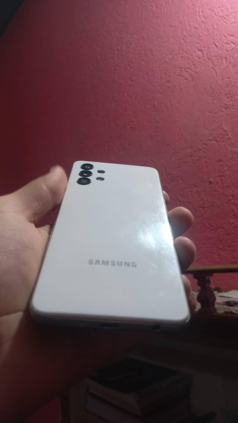 Samsung Mobile A32 0