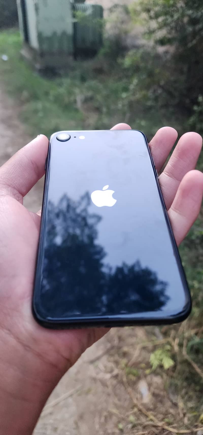 Apple iPhone SE (3rd generation) with box 7