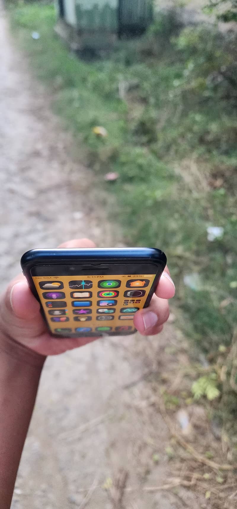 Apple iPhone SE (3rd generation) with box 9