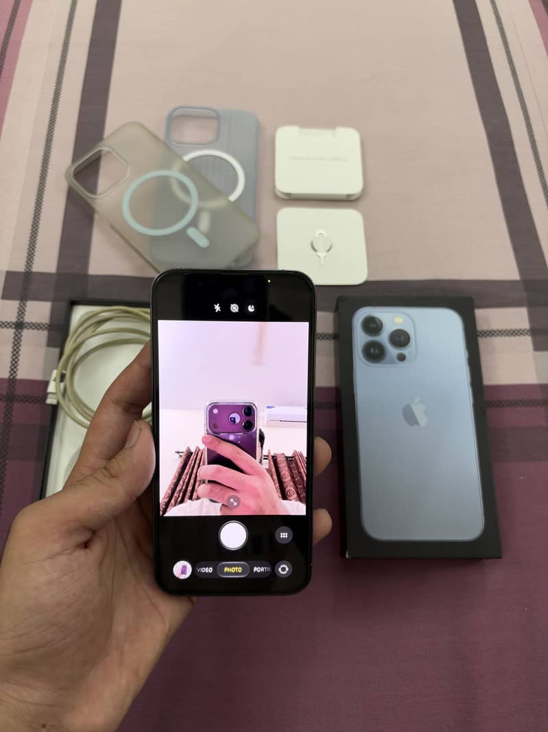 Apple iPhone 13 Pro pta approved 128/72 bh       12,13,14,15,16,17,18 2
