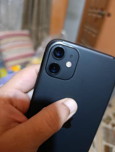Apple iPhone 11 128 GB pta approved factory unlocked sealed 100%