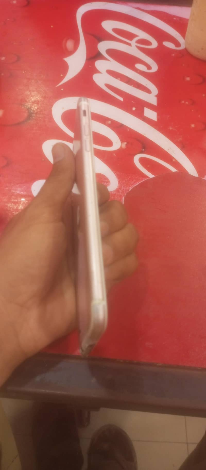 Apple iPhone 7 Plus 2