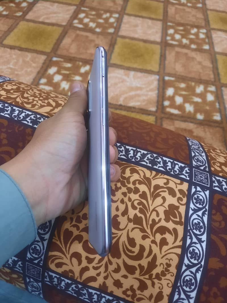 OPPO A95 1