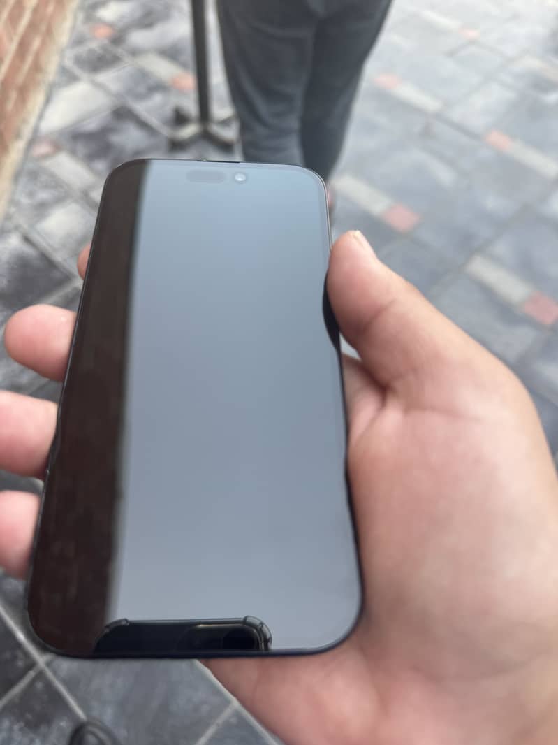 Apple iPhone 15 2