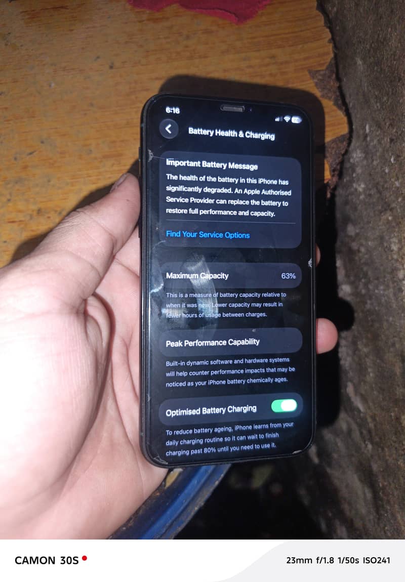iphone 11 pro 2