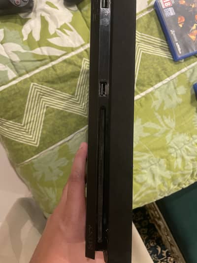 Play station 4 slim all ok condition