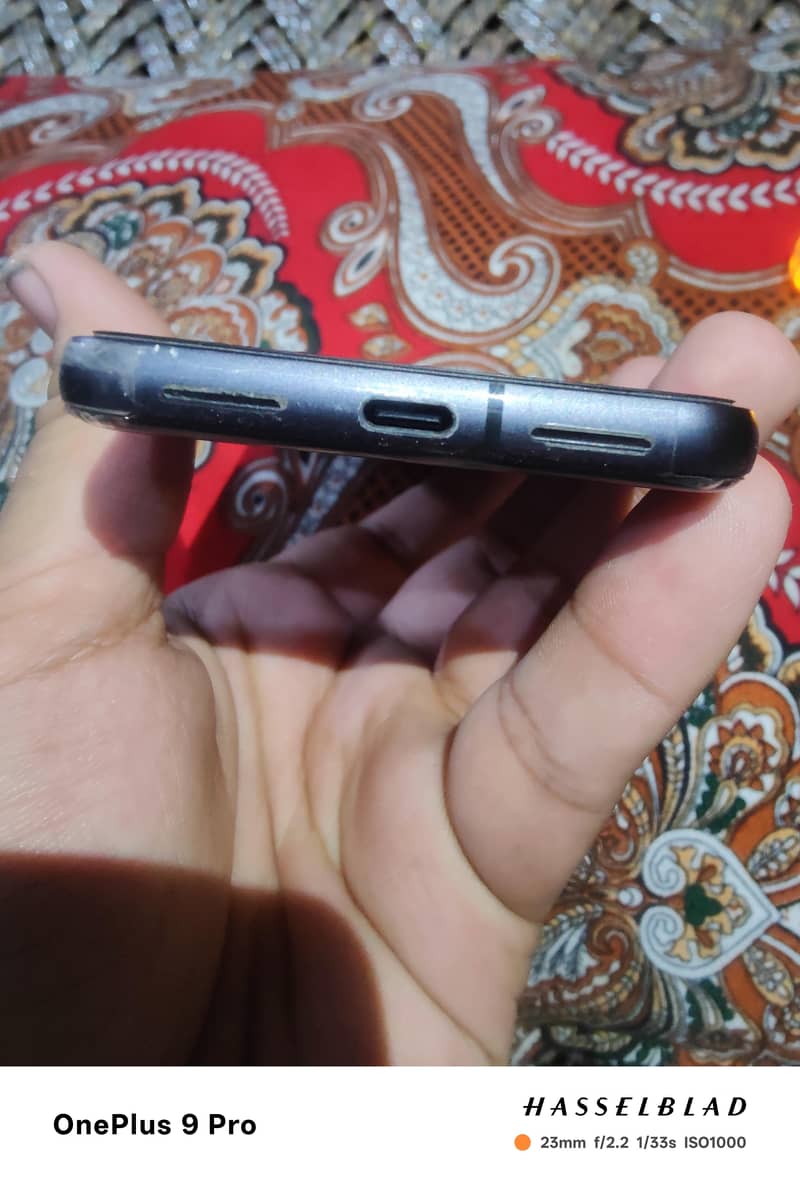 Google Pixel 8 6