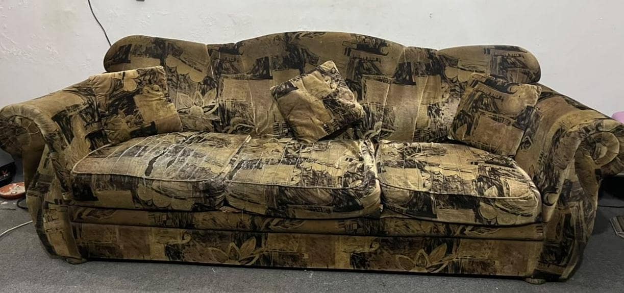 3 seater sofas in used condition . . 3