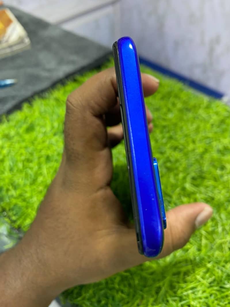 OPPO A54 3