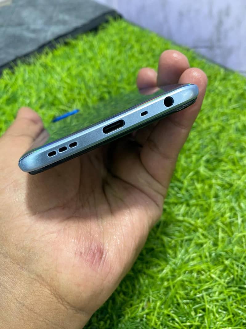 OPPO A54 5