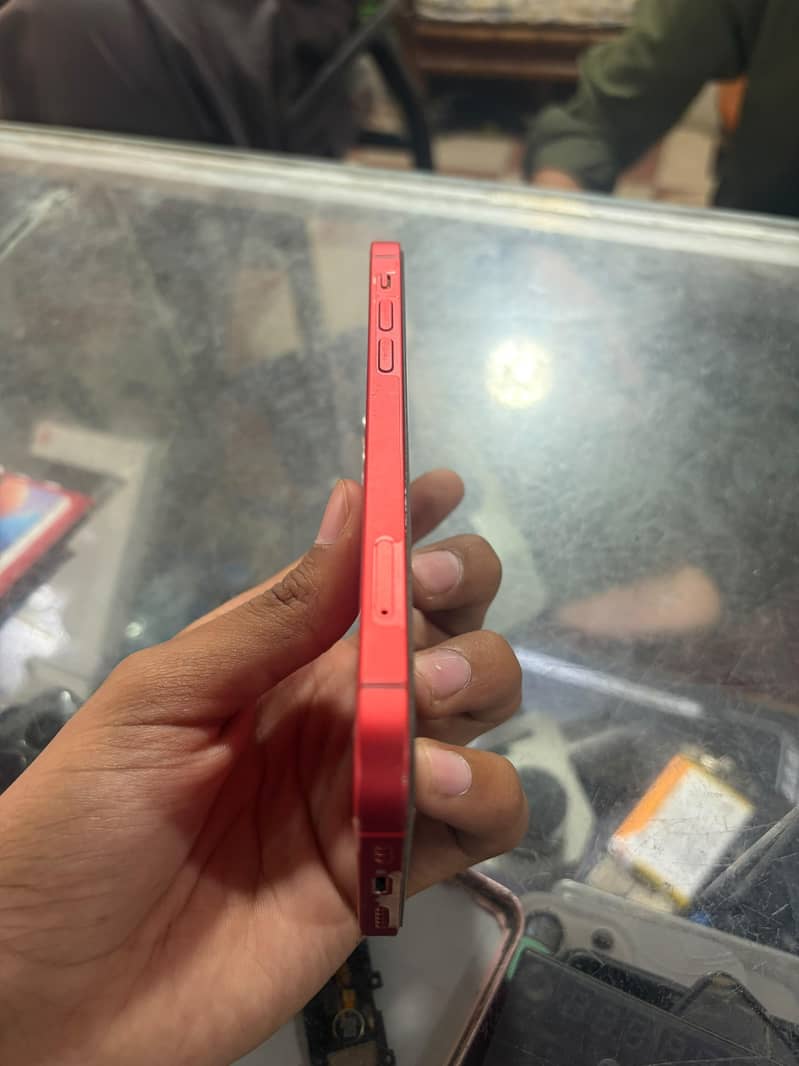 Apple iPhone 12 2