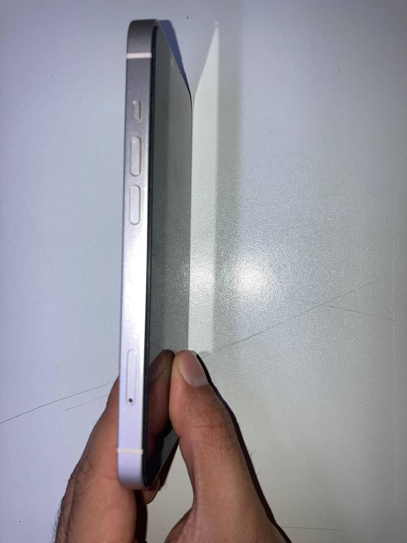 Apple iPhone 14 1