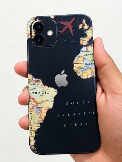 Apple iPhone 12