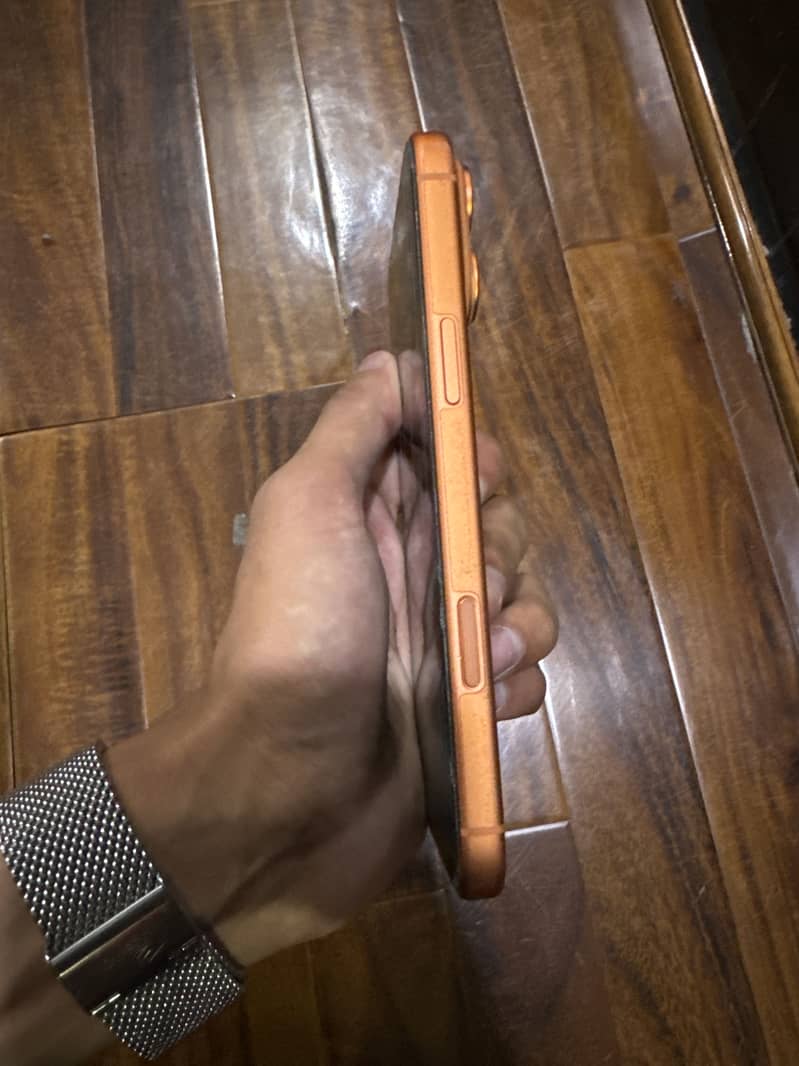 Apple iPhone 17 Pro Max 1