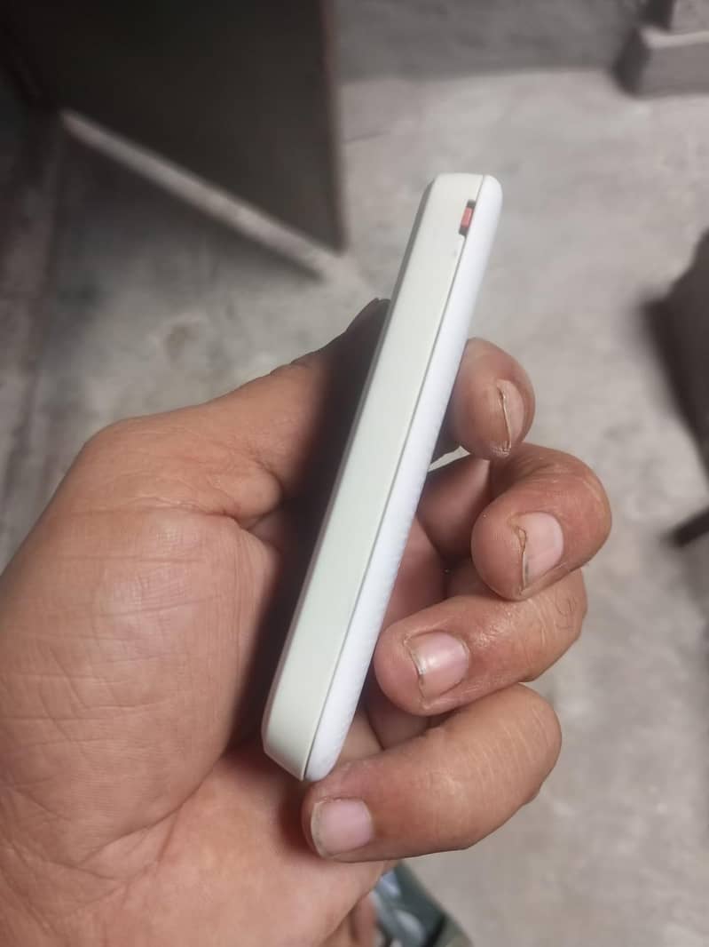 Nokia 1202 3