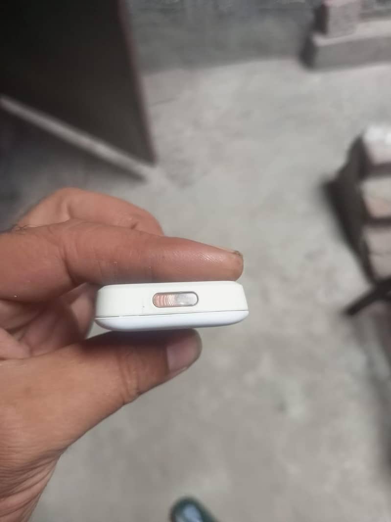 Nokia 1202 4