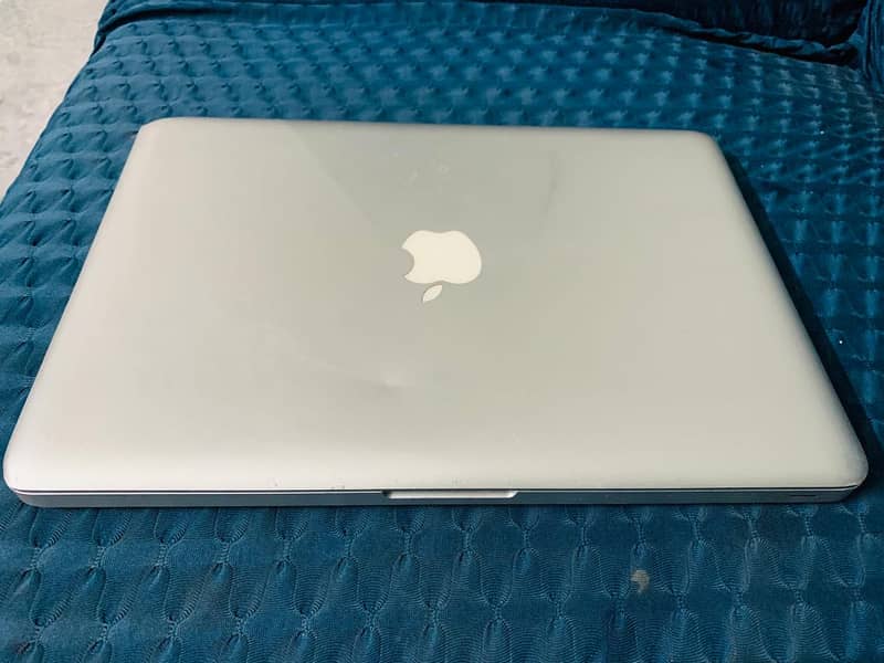 MacBook Pro 15 version 1