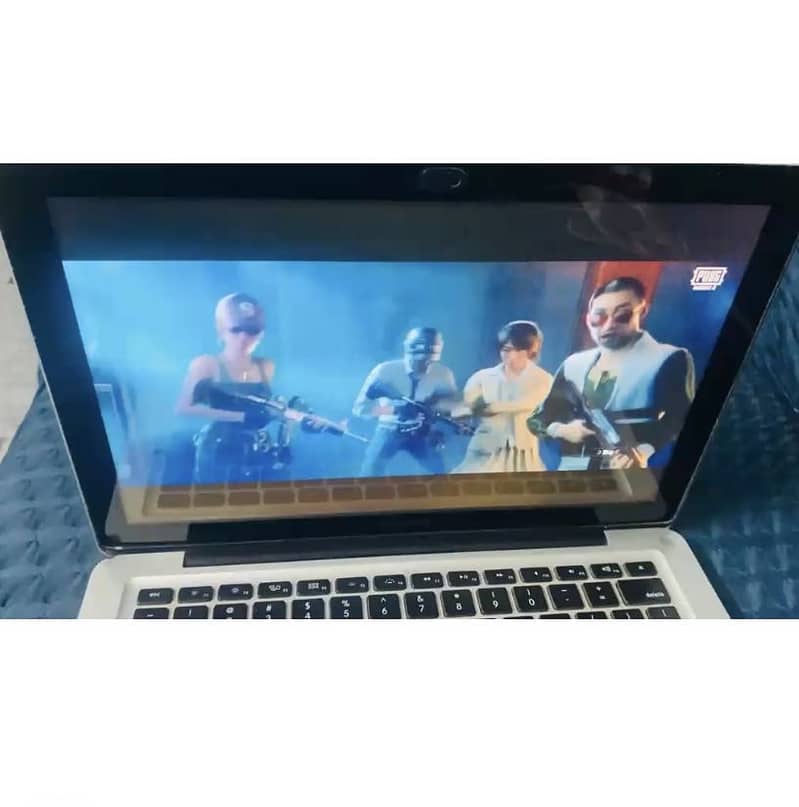 MacBook Pro 15 version 4