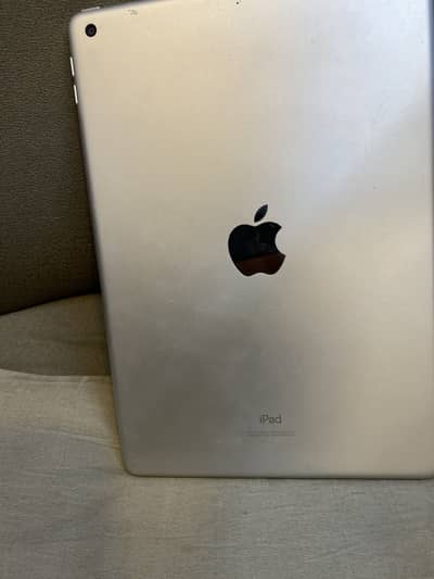 I pad 8th Generation 128Gb