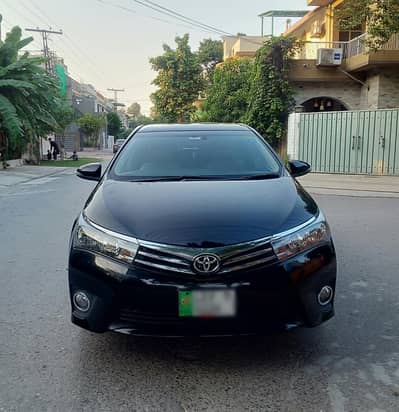Toyota Corolla Altis Grande Model 2017