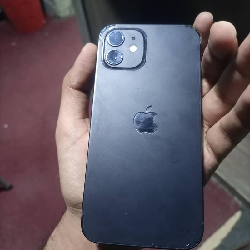 Apple iPhone 12 5