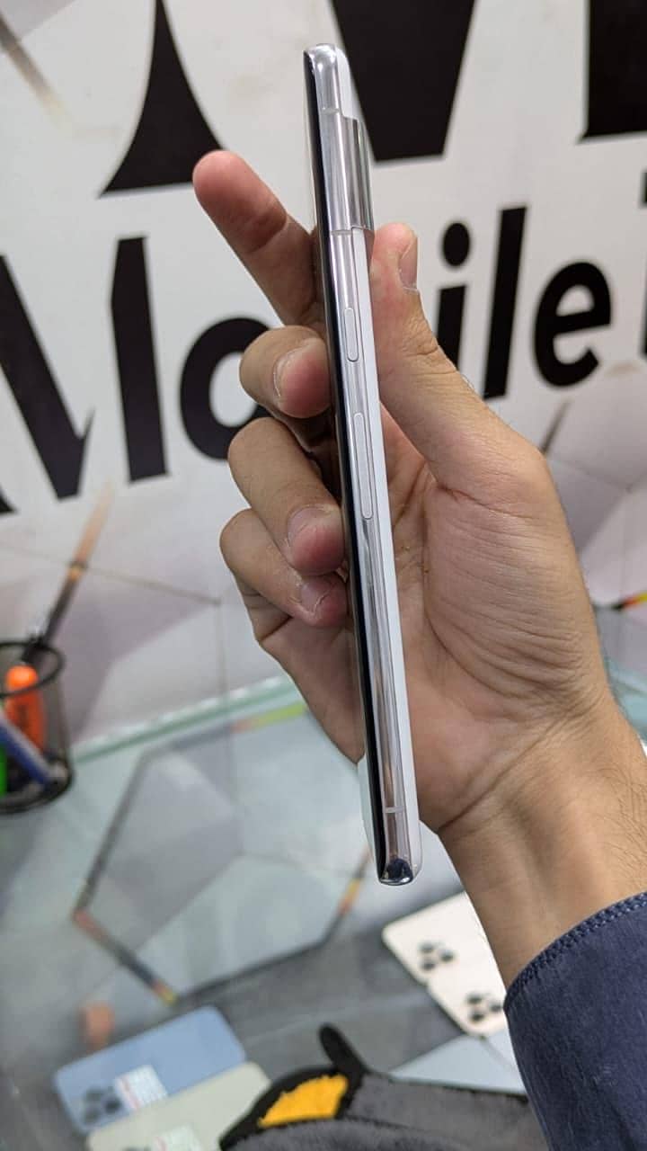 Google Pixel 7 Pro 0