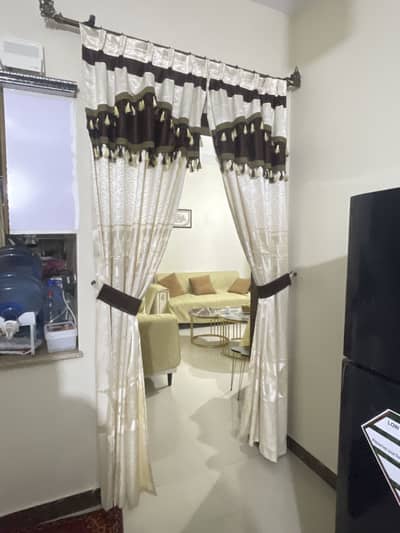 Curtain set