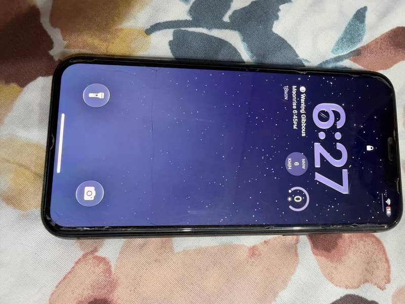 Apple iPhone 11 Pro 1