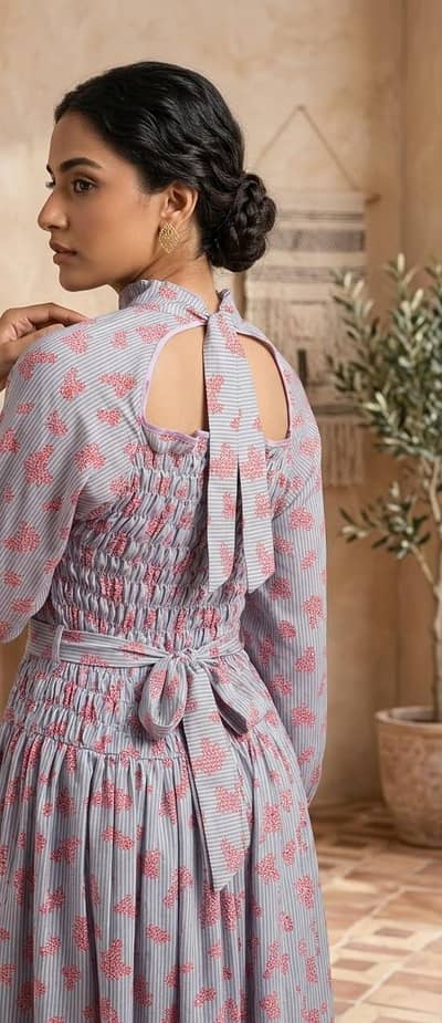 Elegant floral print maxi