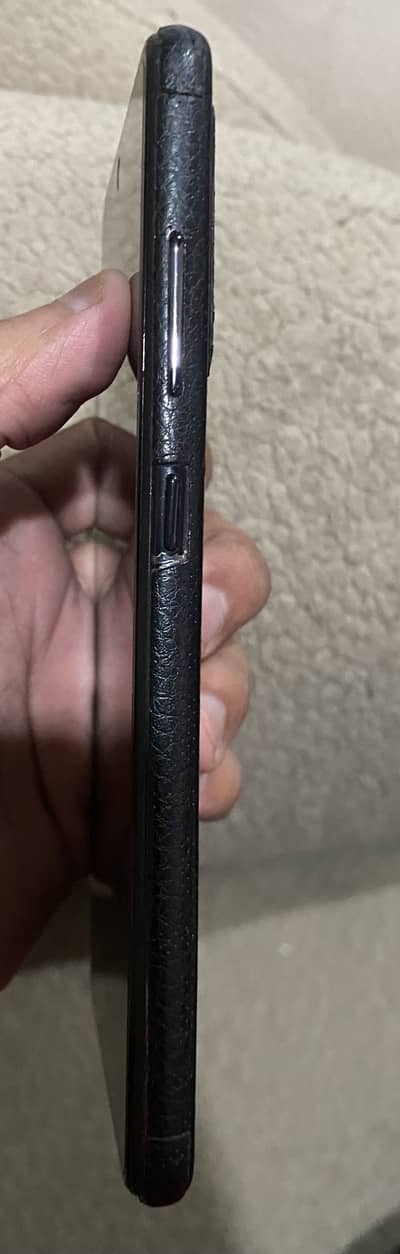 Samsung Mobile A52