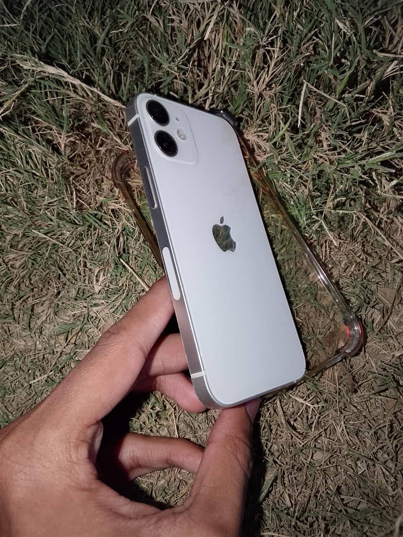 Apple iPhone 12 mini 2