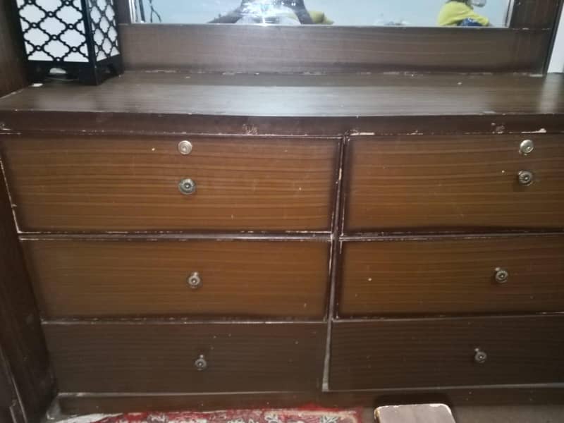 dressing table 1
