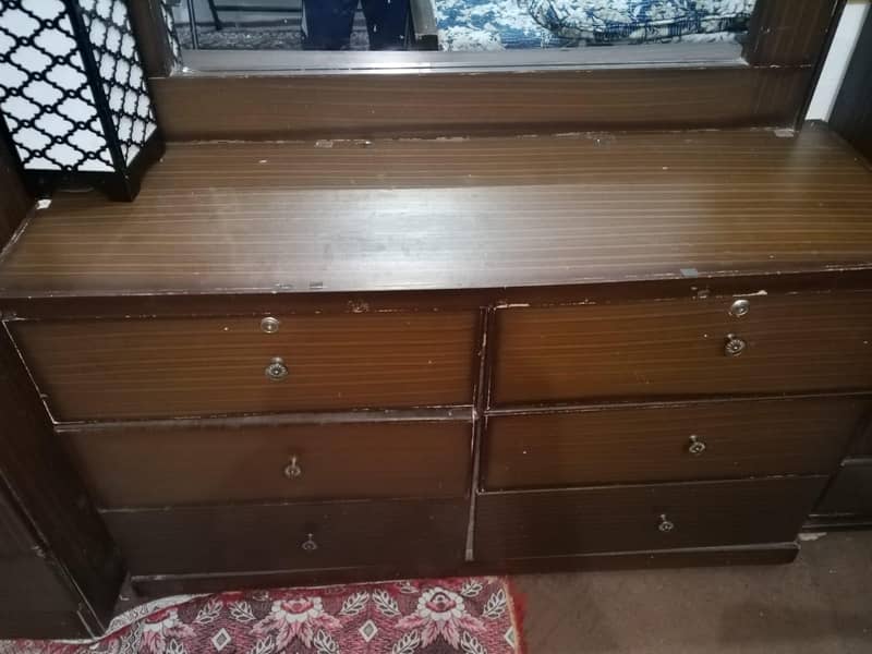 dressing table 2