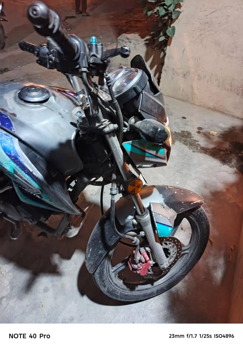 Honda cb 150f 0