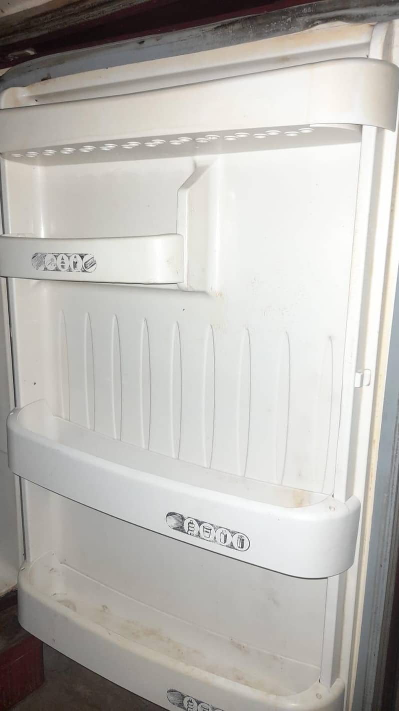 Orient Refrigerator 2