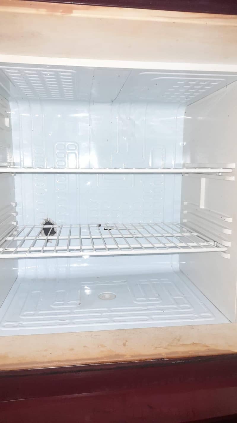 Orient Refrigerator 3