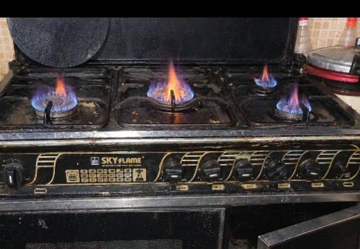cooking range 2