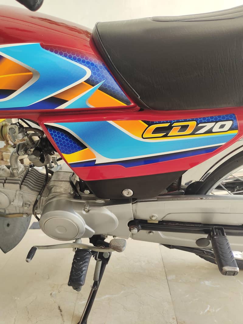 Honda CD70 3