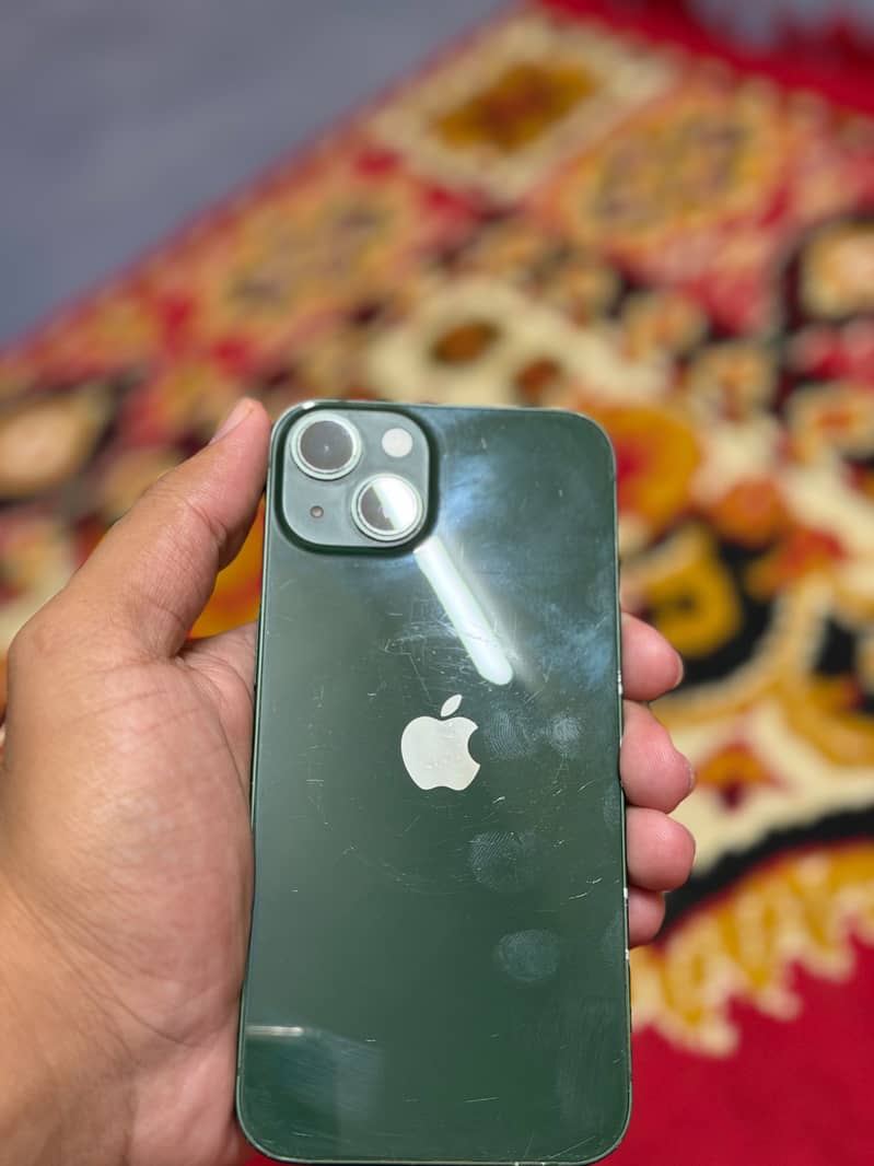 Apple iPhone 13 6