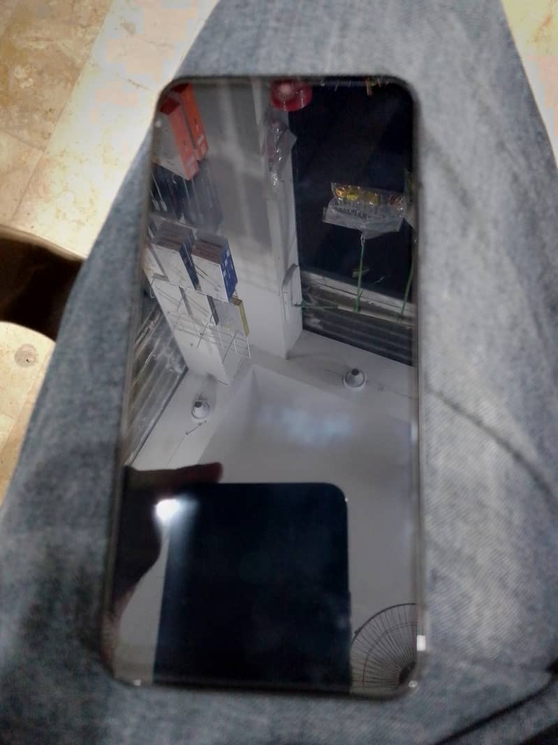 Motorola Moto E6 Plus 3