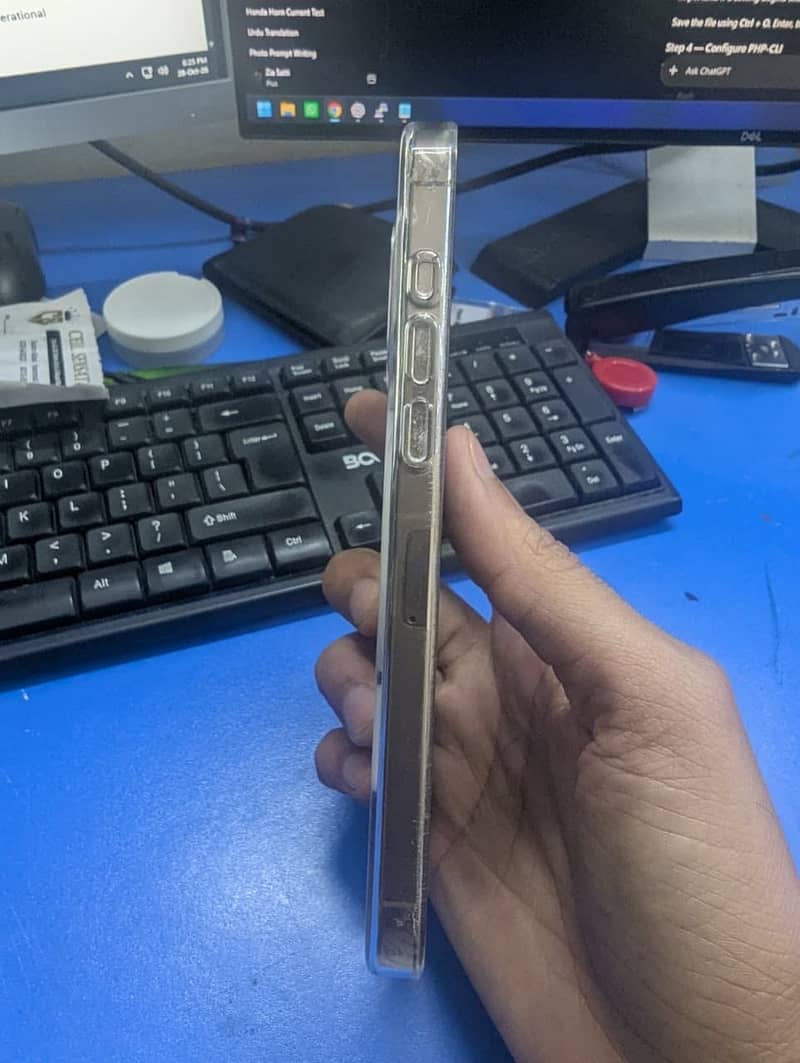 Apple iPhone 16 Pro Max 7