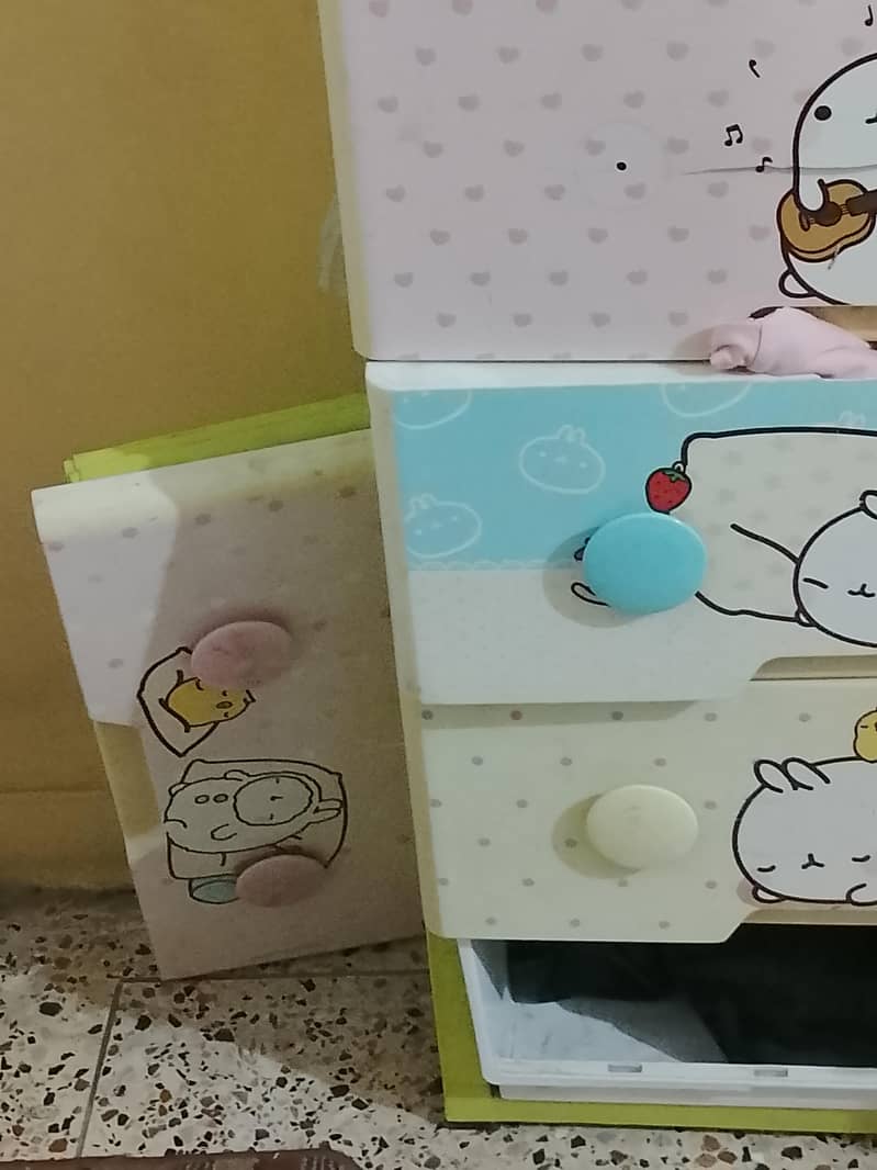 cupboard 1