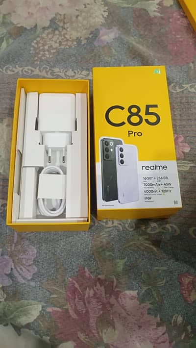 Realme C85