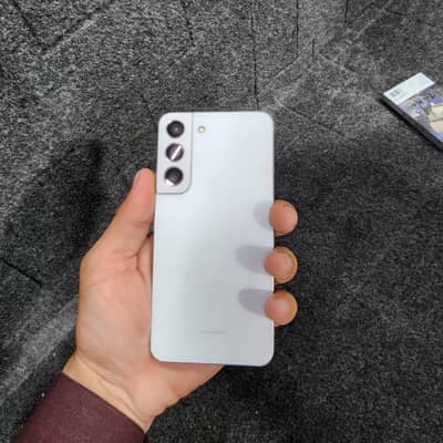 Samsung Mobile S22
